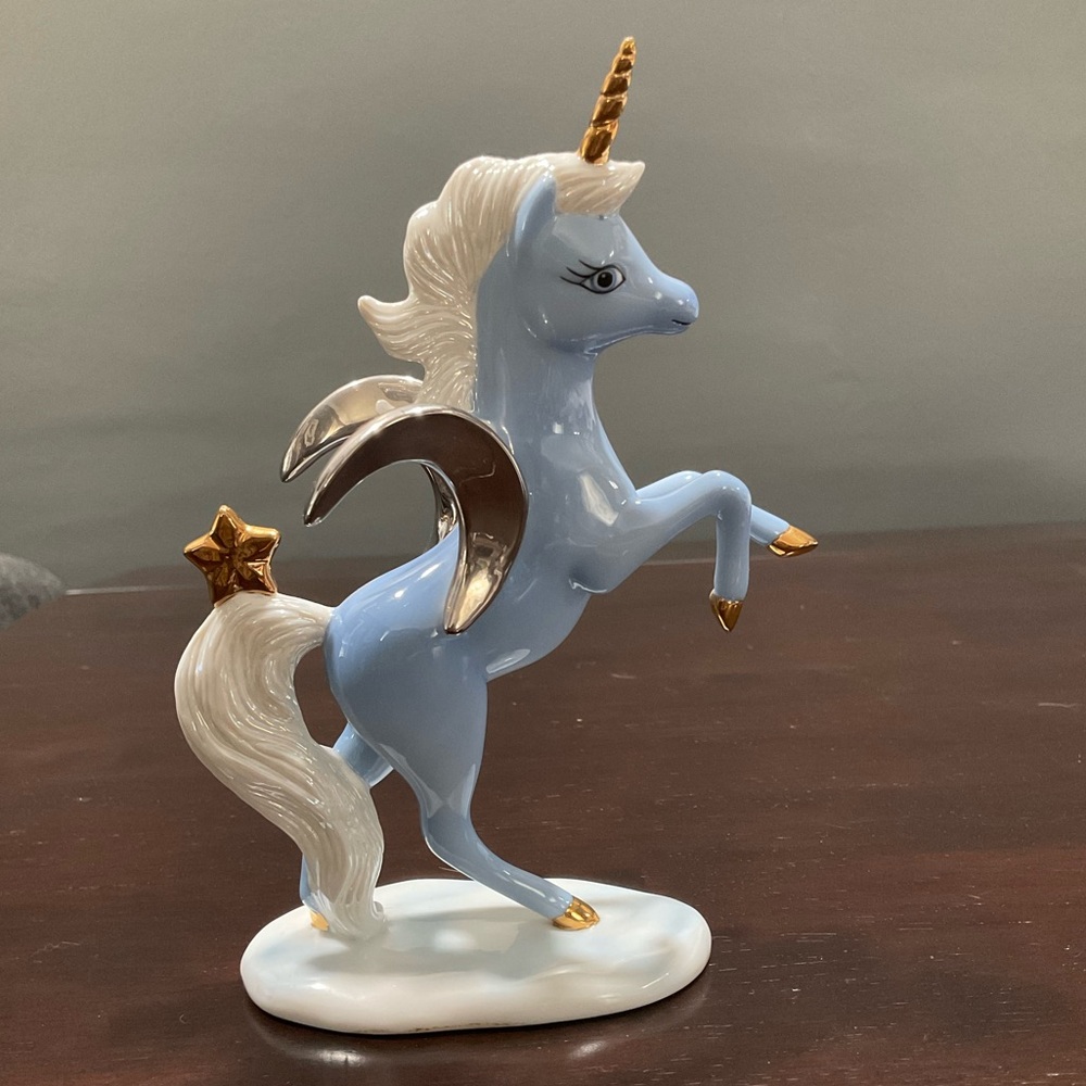 1992 FRANKLIN‎ MINT WHERE LOVE SHINES BRIGHT UNICORN